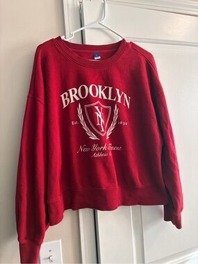 Old Navy Cropped Brooklyn Red Crewneck Sweatshirt - Women's